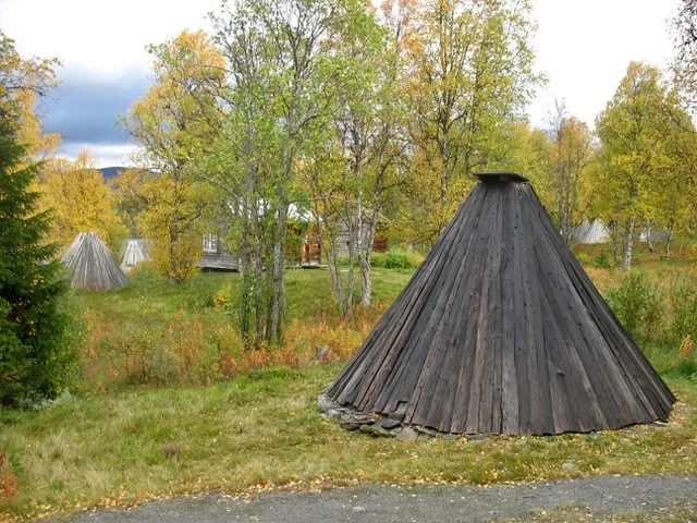 Kåtor i Saxnäs 2015